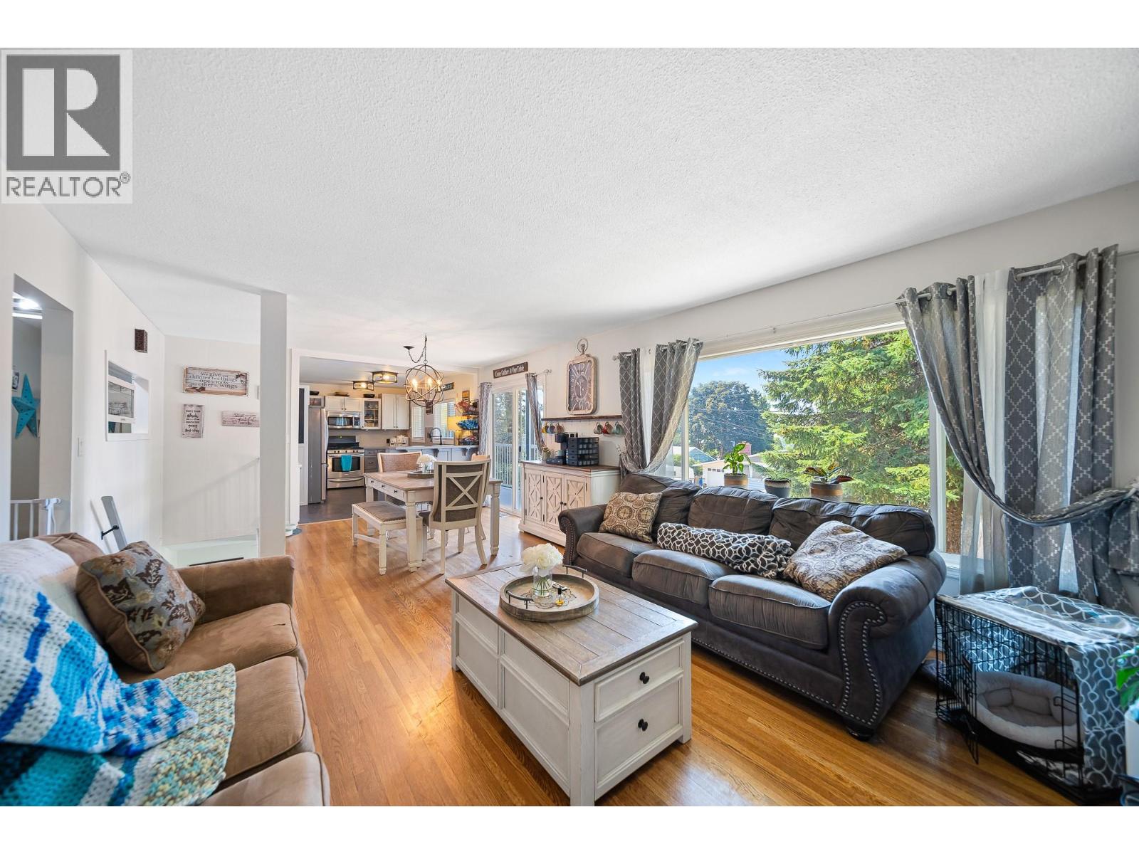2101 Gillis Crescent, Merritt, British Columbia  V1K 1H9 - Photo 12 - 10398169