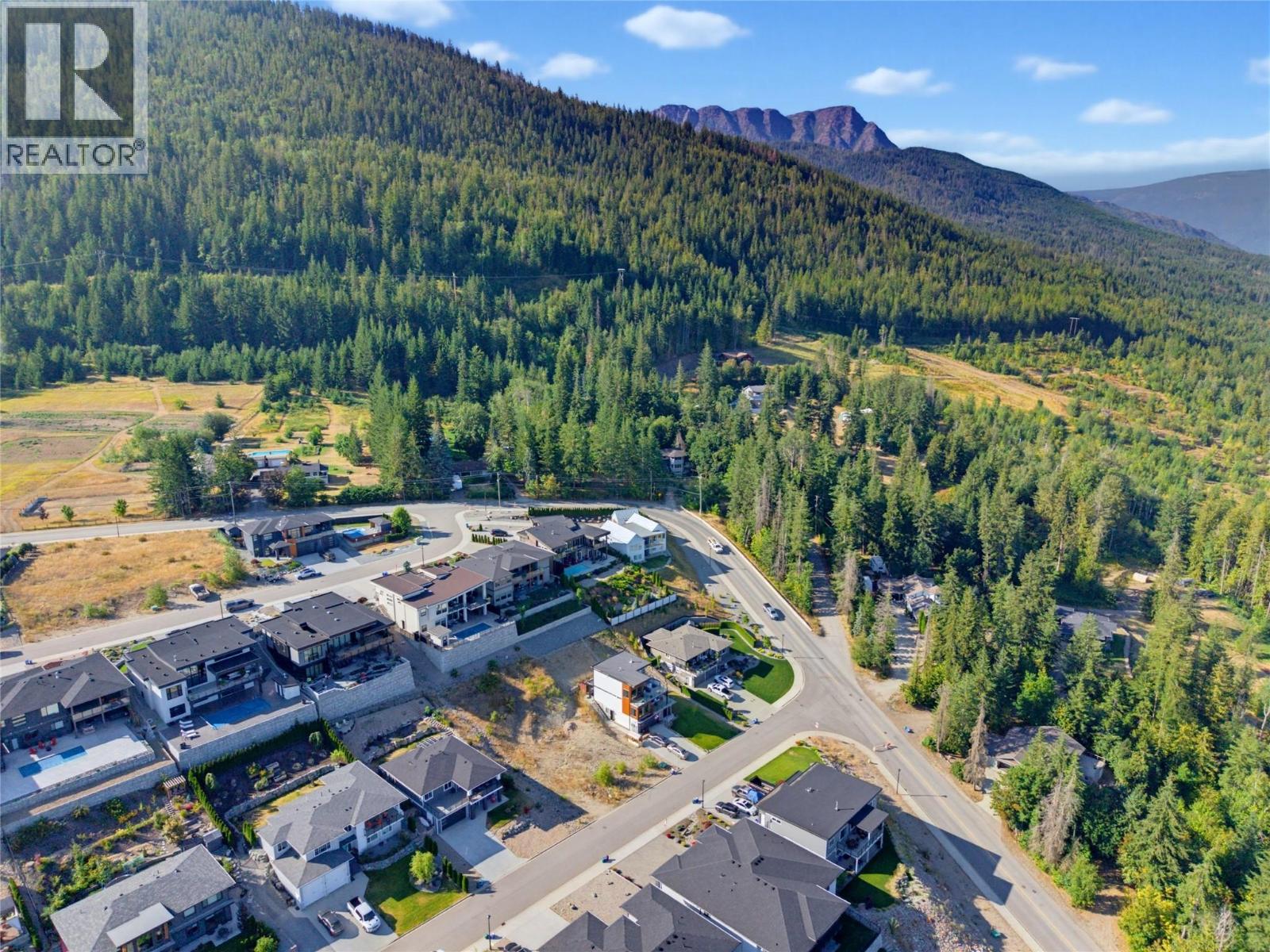 1040 17 Avenue Se, Salmon Arm, British Columbia  V1E 2C9 - Photo 15 - 10397524