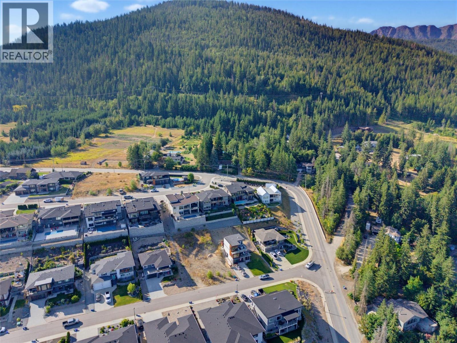 1040 17 Avenue Se, Salmon Arm, British Columbia  V1E 2C9 - Photo 16 - 10397524
