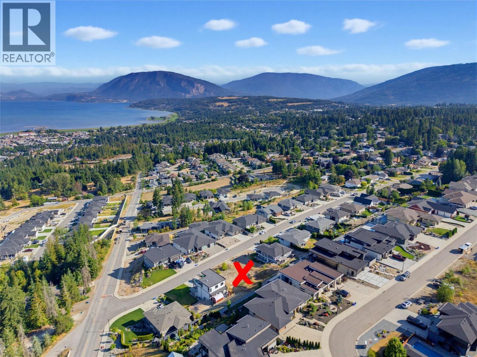 1040 17 Avenue Se, Salmon Arm, British Columbia  V1E 2C9 - Photo 5 - 10397524