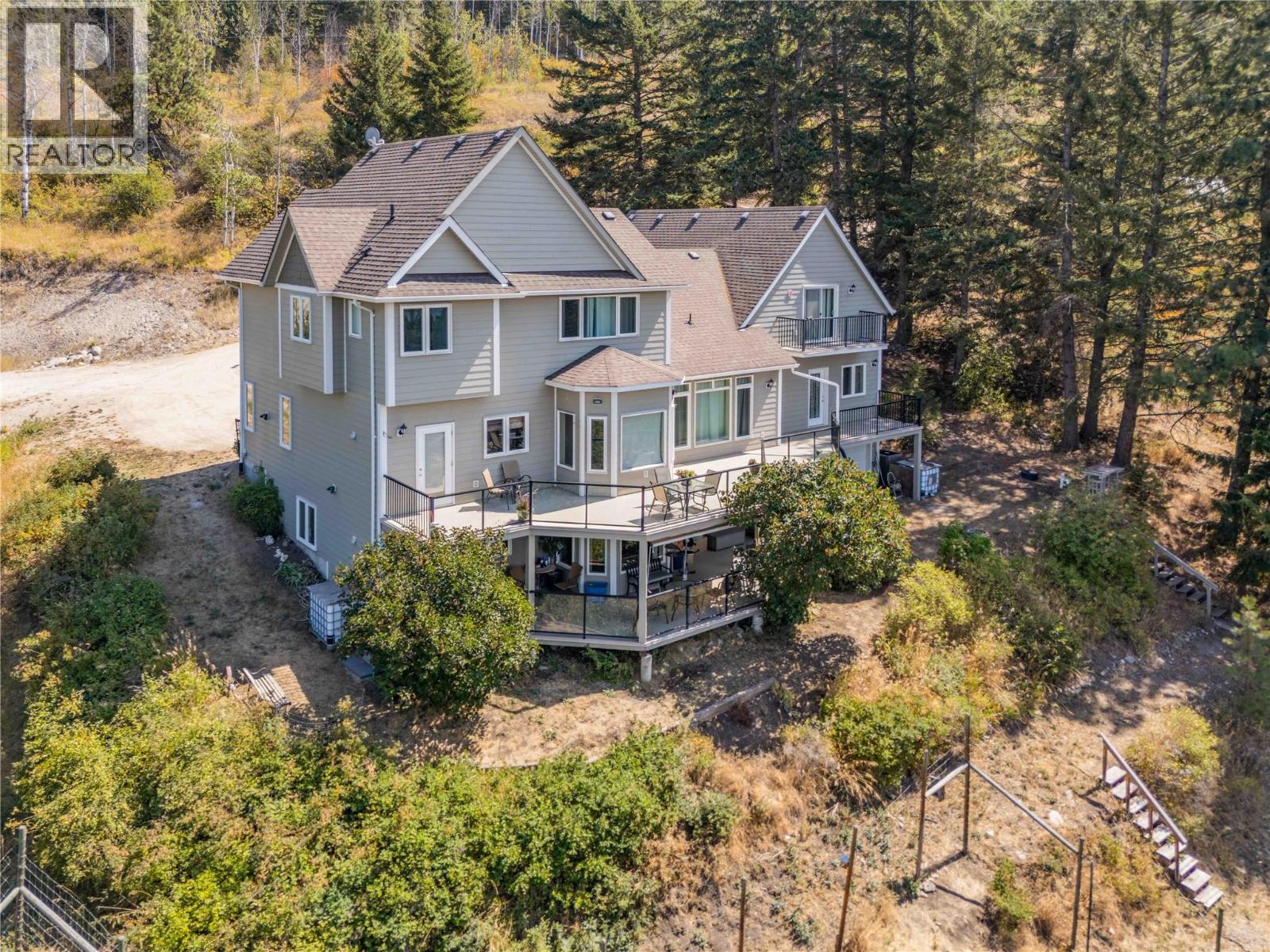 17952 Hereford Road, Kelowna, British Columbia  V4V 1B6 - Photo 2 - 10398046