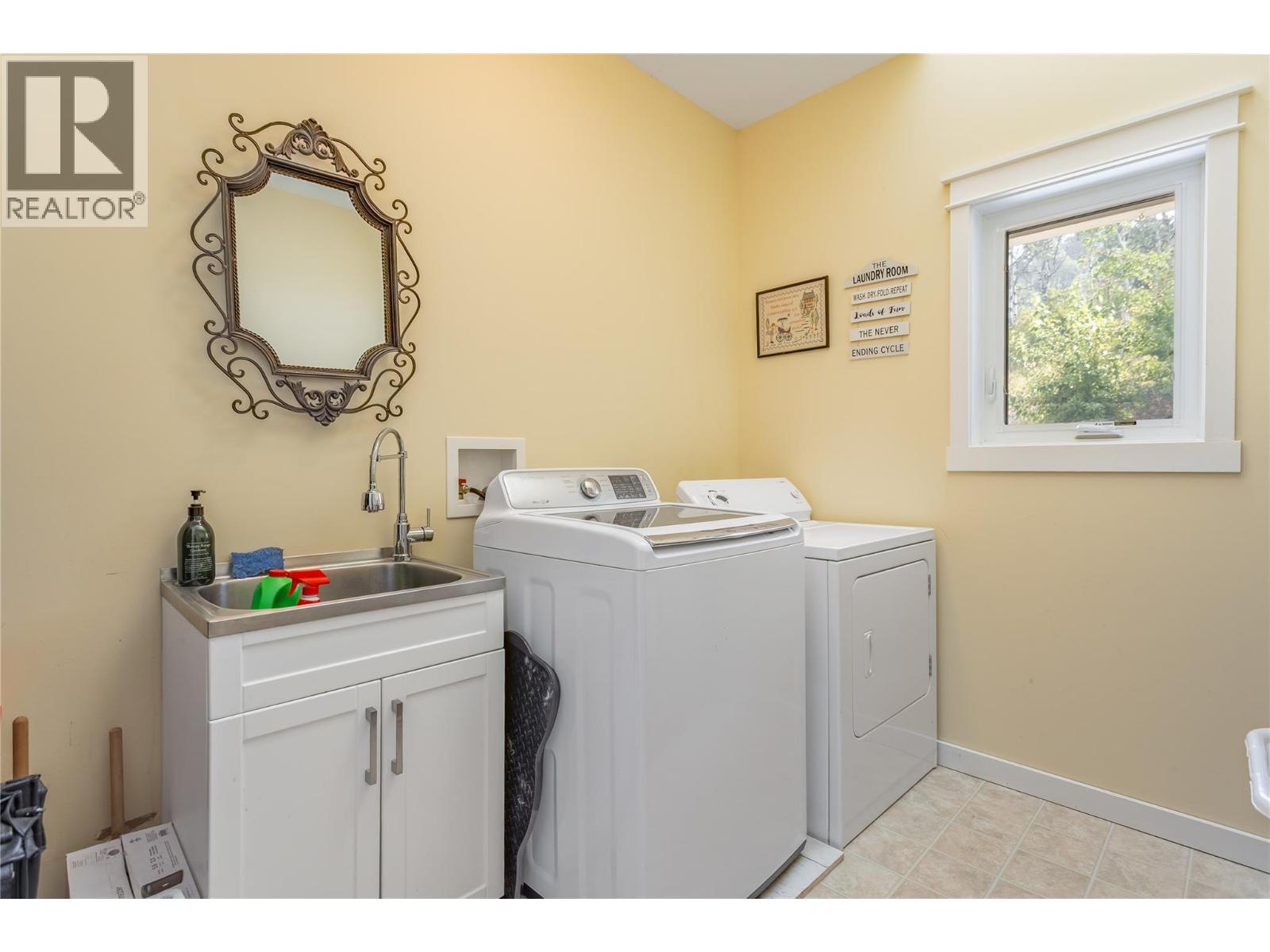 17952 Hereford Road, Kelowna, British Columbia  V4V 1B6 - Photo 22 - 10398046