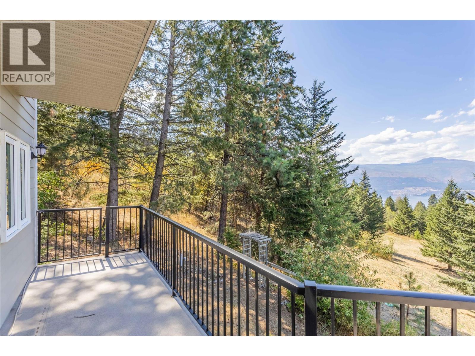17952 Hereford Road, Kelowna, British Columbia  V4V 1B6 - Photo 33 - 10398046