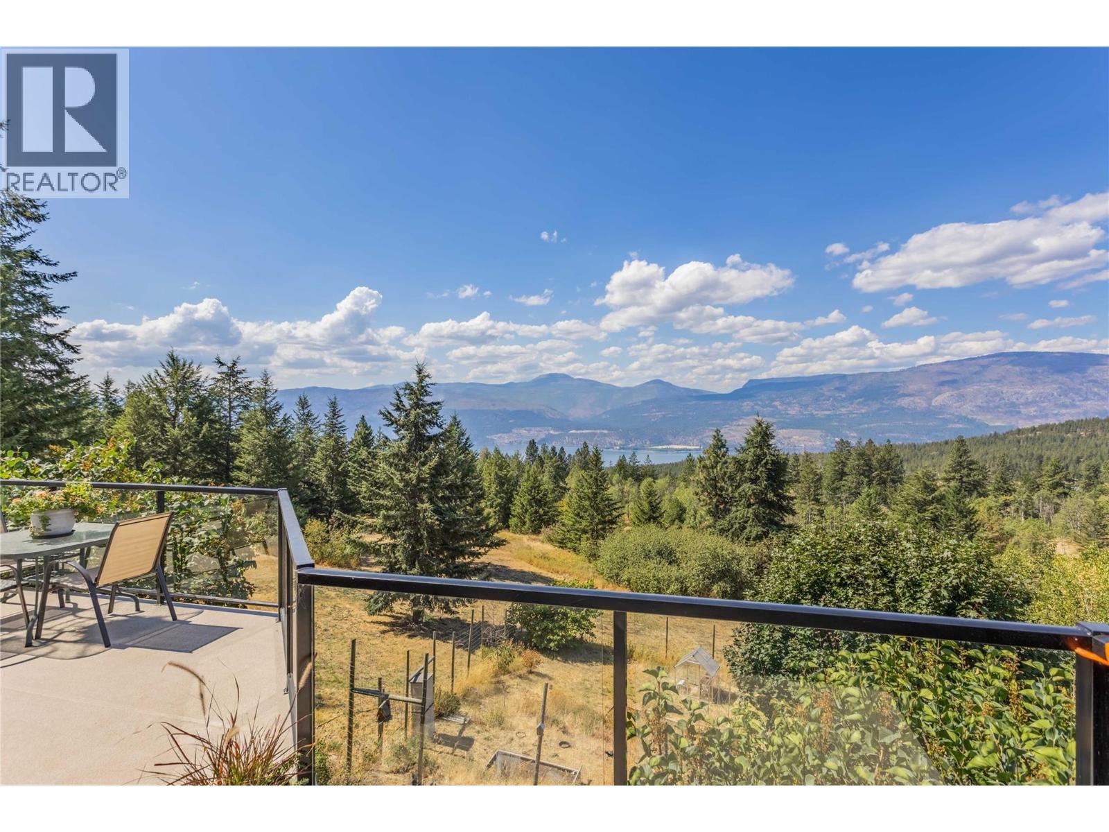 17952 Hereford Road, Kelowna, British Columbia  V4V 1B6 - Photo 36 - 10398046