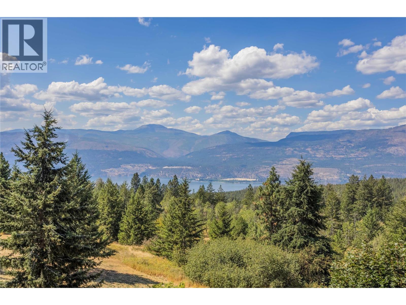 17952 Hereford Road, Kelowna, British Columbia  V4V 1B6 - Photo 38 - 10398046