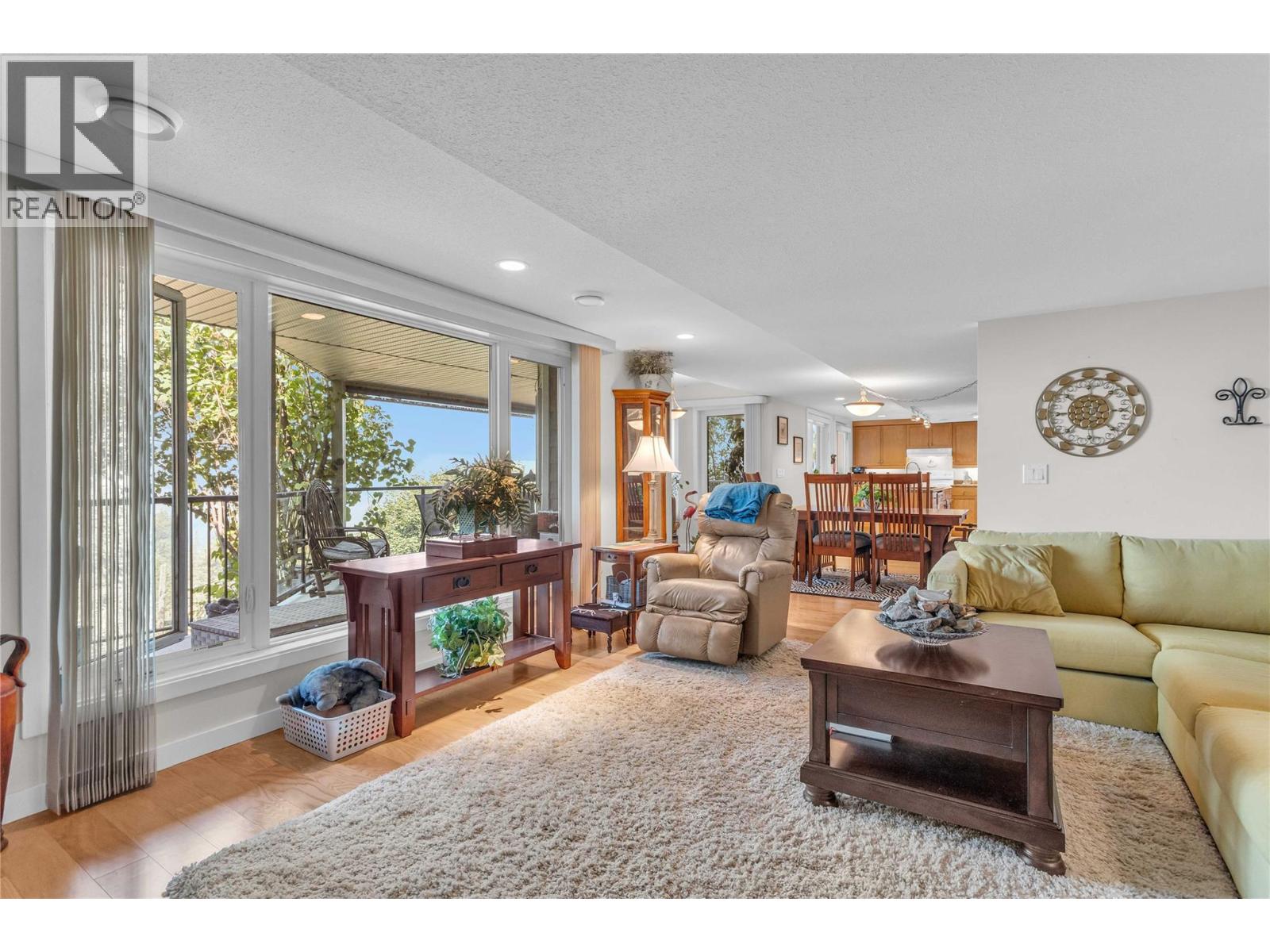 17952 Hereford Road, Kelowna, British Columbia  V4V 1B6 - Photo 40 - 10398046