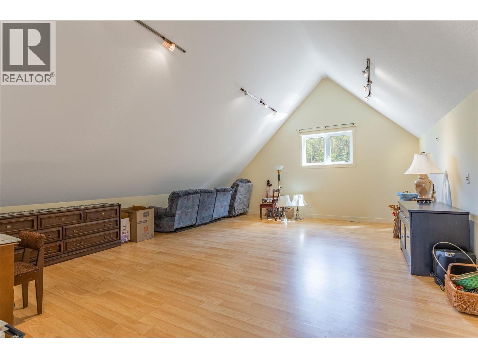 17952 Hereford Road, Kelowna, British Columbia  V4V 1B6 - Photo 62 - 10398046
