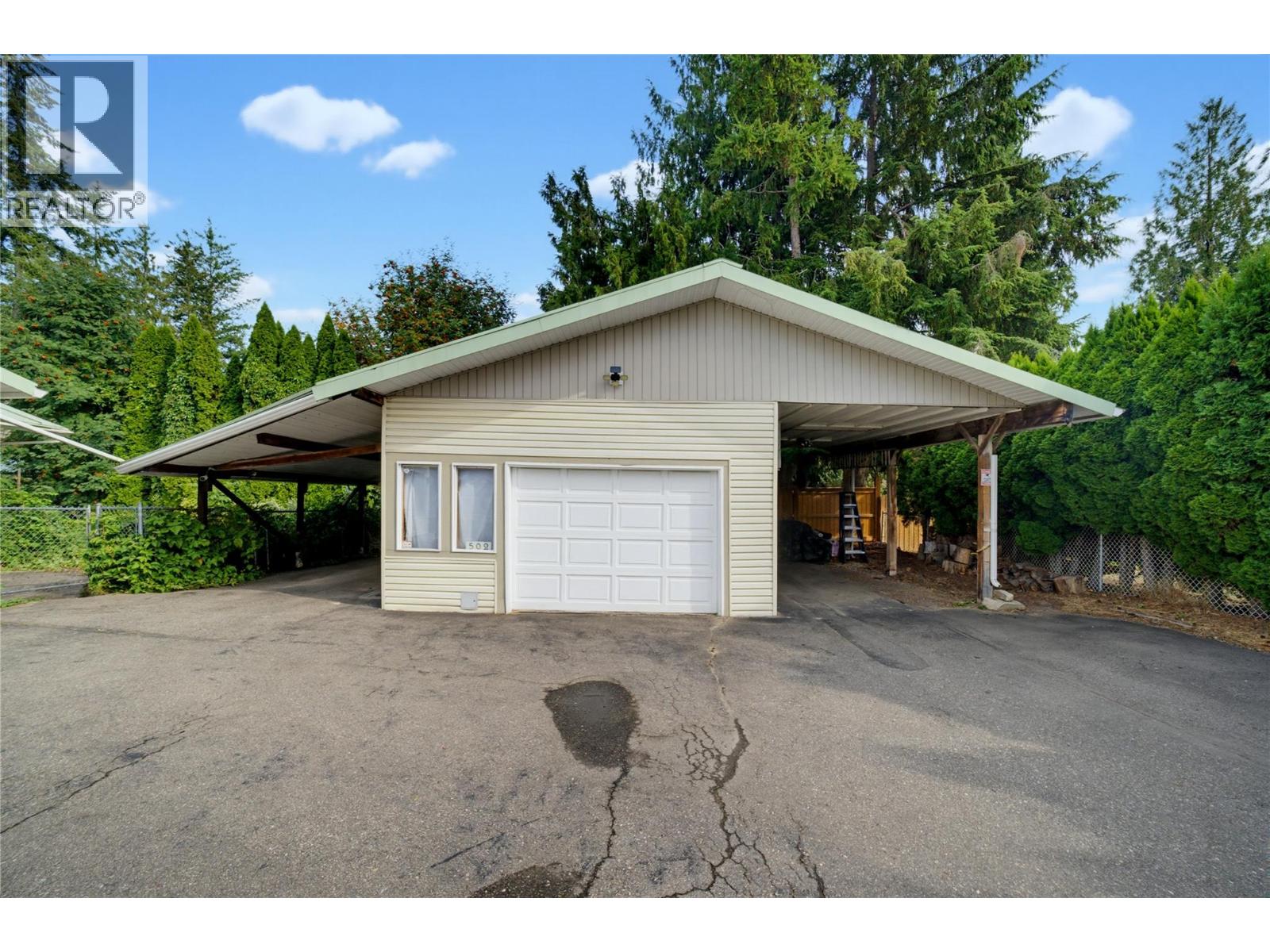 502 Maple Street, Sicamous, British Columbia  V0E 2V0 - Photo 62 - 10398147