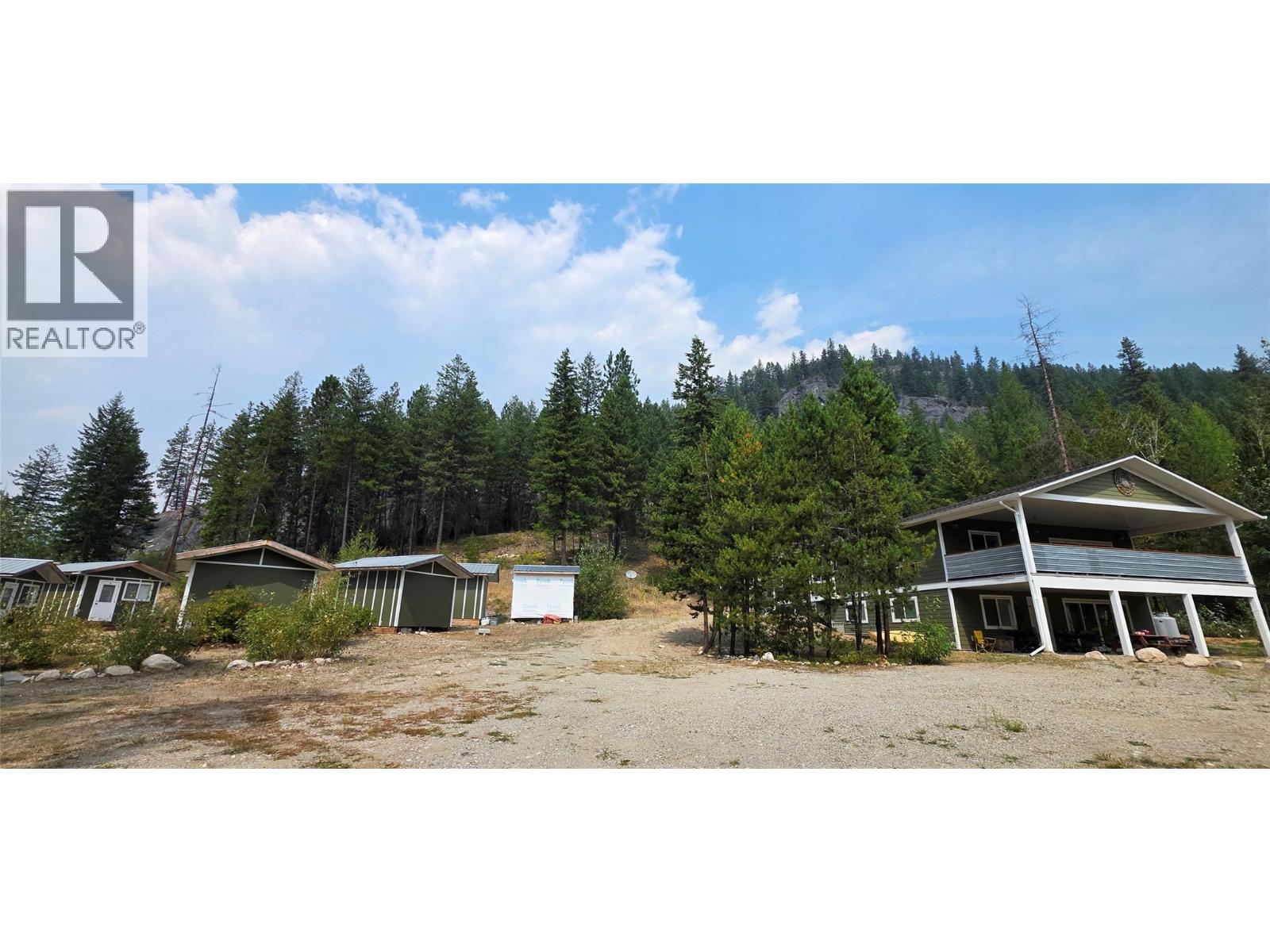 4820 Highway 33, Beaverdell, British Columbia  V0H 1A0 - Photo 1 - 10398038