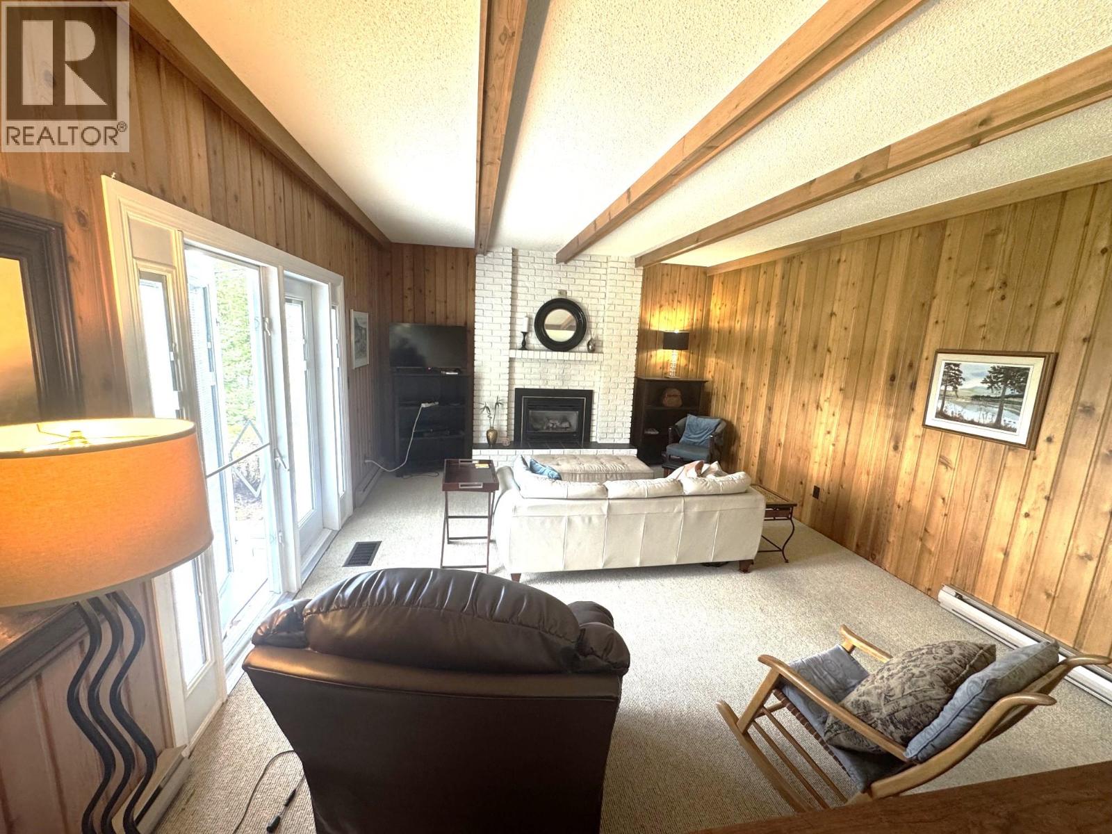 380 Ivy Road, Cranbrook, British Columbia  V1C 6W6 - Photo 11 - 10398203
