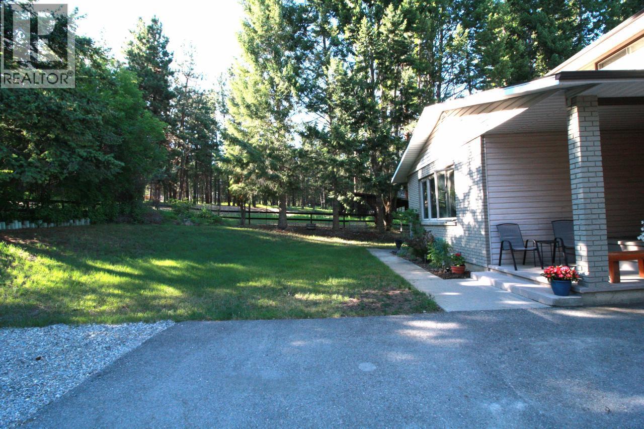 380 Ivy Road, Cranbrook, British Columbia  V1C 6W6 - Photo 35 - 10398203