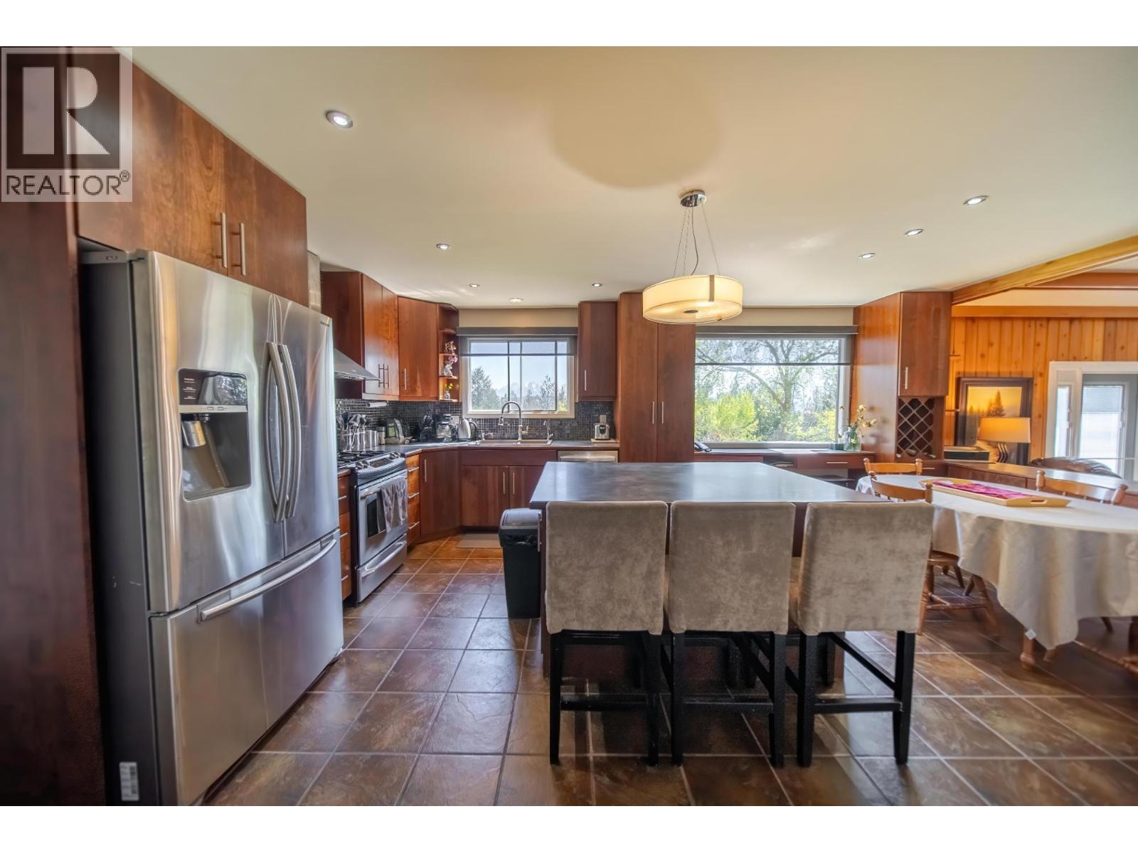 380 Ivy Road, Cranbrook, British Columbia  V1C 6W6 - Photo 8 - 10398203