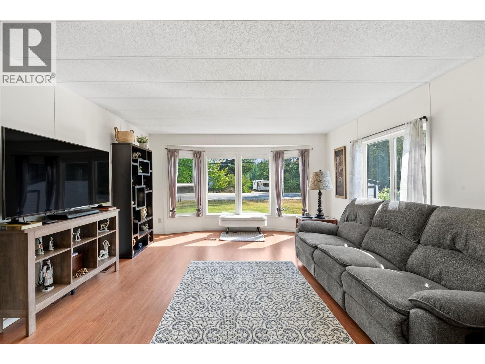 1361 30 Street Se Unit# 1, Salmon Arm, British Columbia  V1E 2N4 - Photo 12 - 10398065