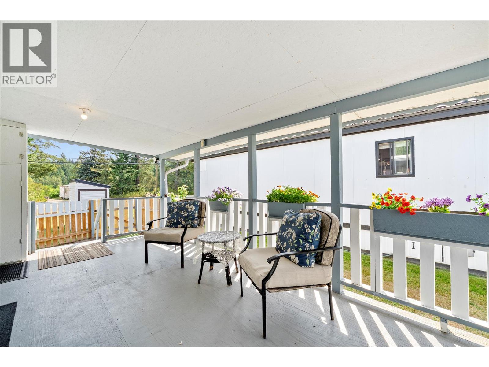 1361 30 Street Se Unit# 1, Salmon Arm, British Columbia  V1E 2N4 - Photo 25 - 10398065
