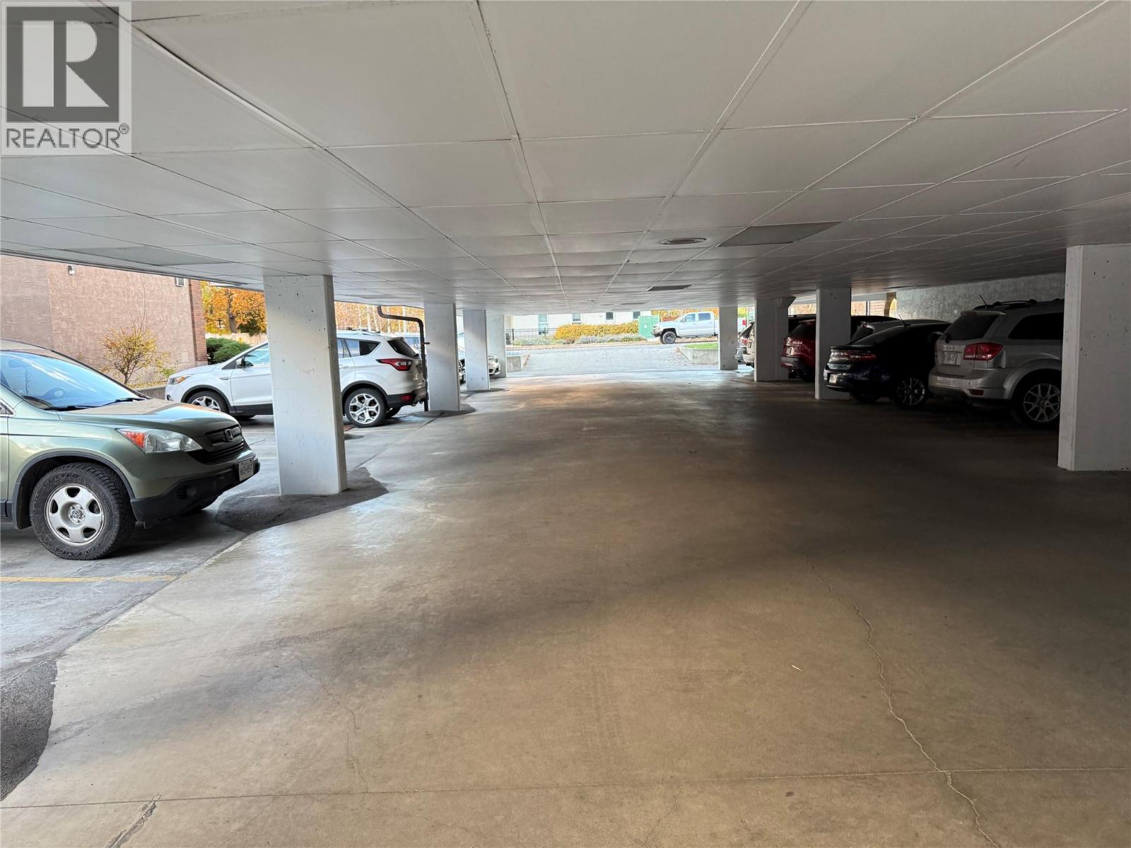 555 Rowcliffe Avenue Unit# 305, Kelowna, British Columbia  V1Y 5Y8 - Photo 18 - 10398117