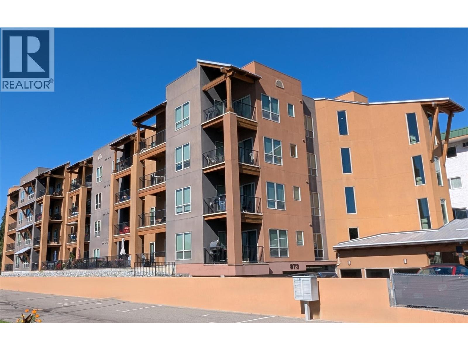 873 Forestbrook Drive Unit# 404, Penticton, British Columbia  V2A 2E9 - Photo 1 - 10398214