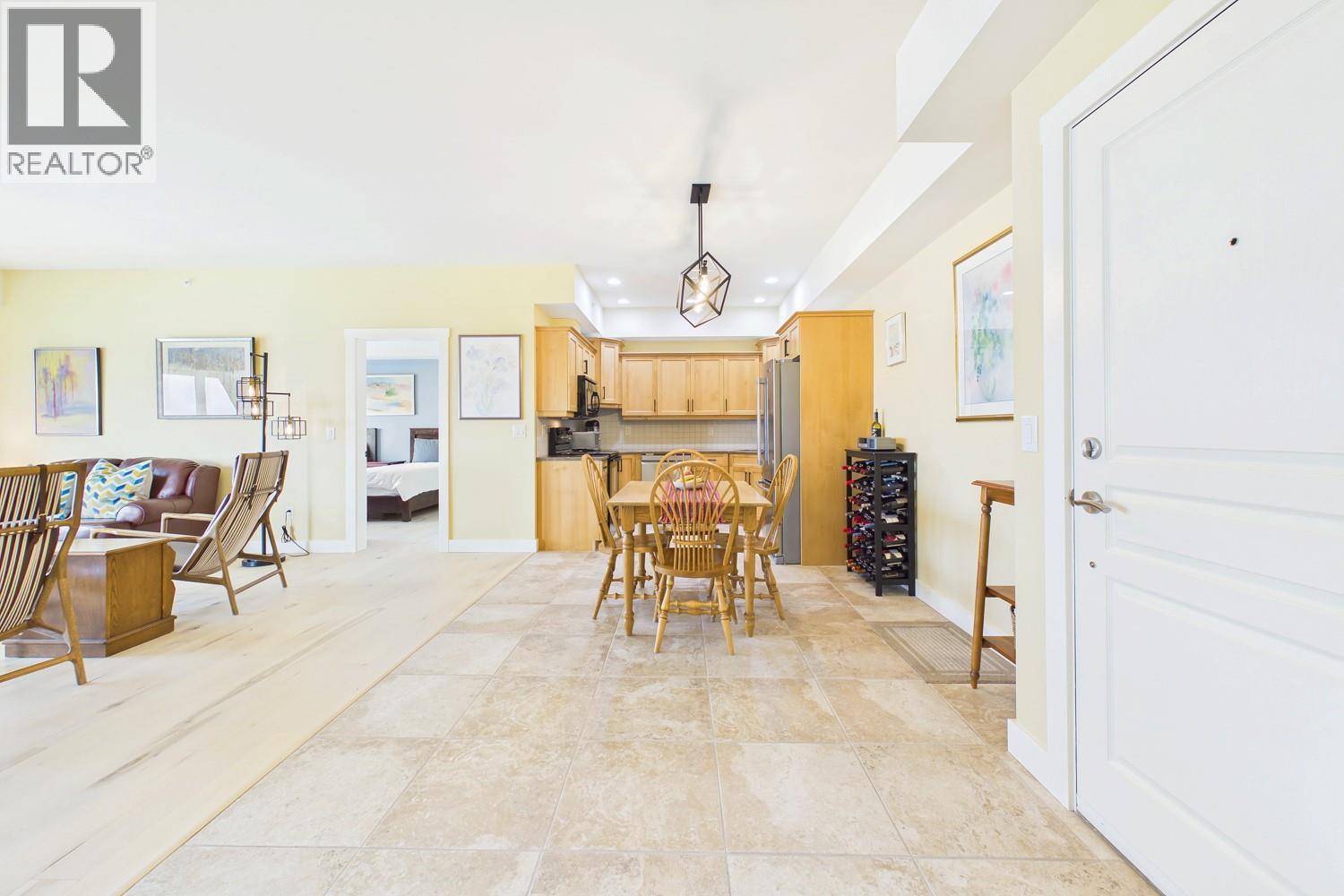 873 Forestbrook Drive Unit# 404, Penticton, British Columbia  V2A 2E9 - Photo 14 - 10398214