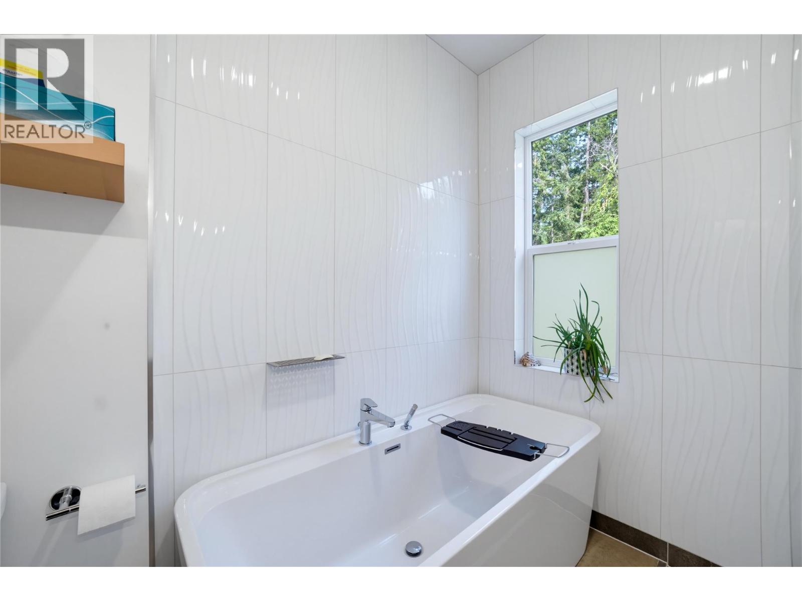 3820 20 Street Ne Unit# 11, Salmon Arm, British Columbia  V1E 0G7 - Photo 28 - 10397716