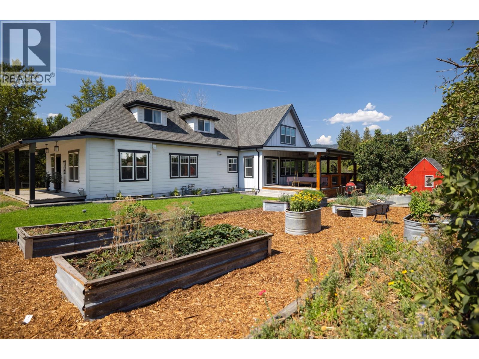1130 Thomas Hayes Road, Spallumcheen, British Columbia  V0E 1B6 - Photo 6 - 10398138