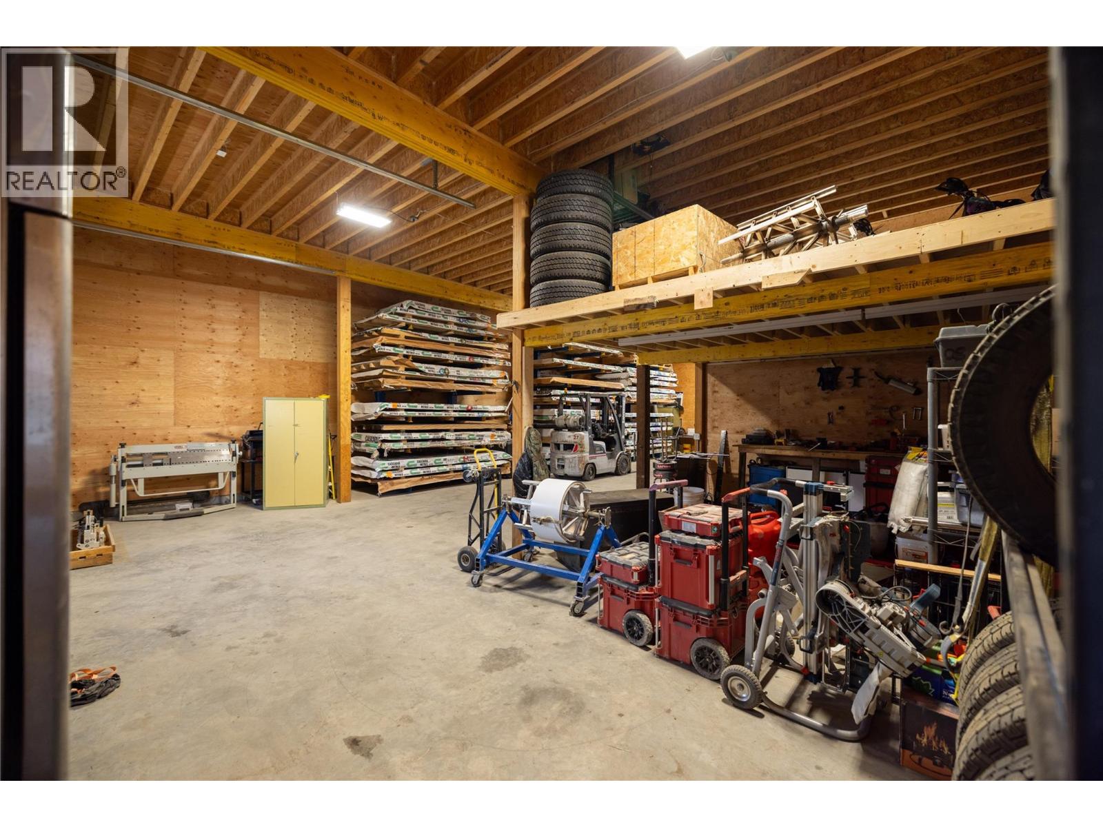 1130 Thomas Hayes Road, Spallumcheen, British Columbia  V0E 1B6 - Photo 81 - 10398138