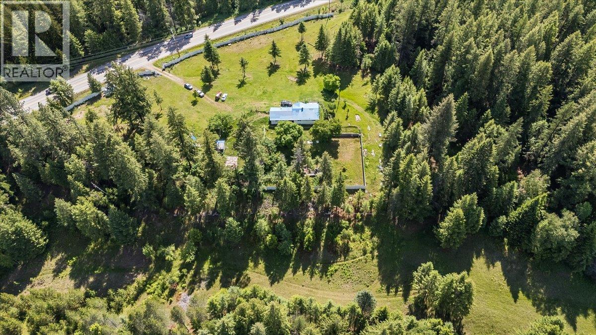 2621 3a Highway, Castlegar, British Columbia  V1N 4P5 - Photo 12 - 10398006