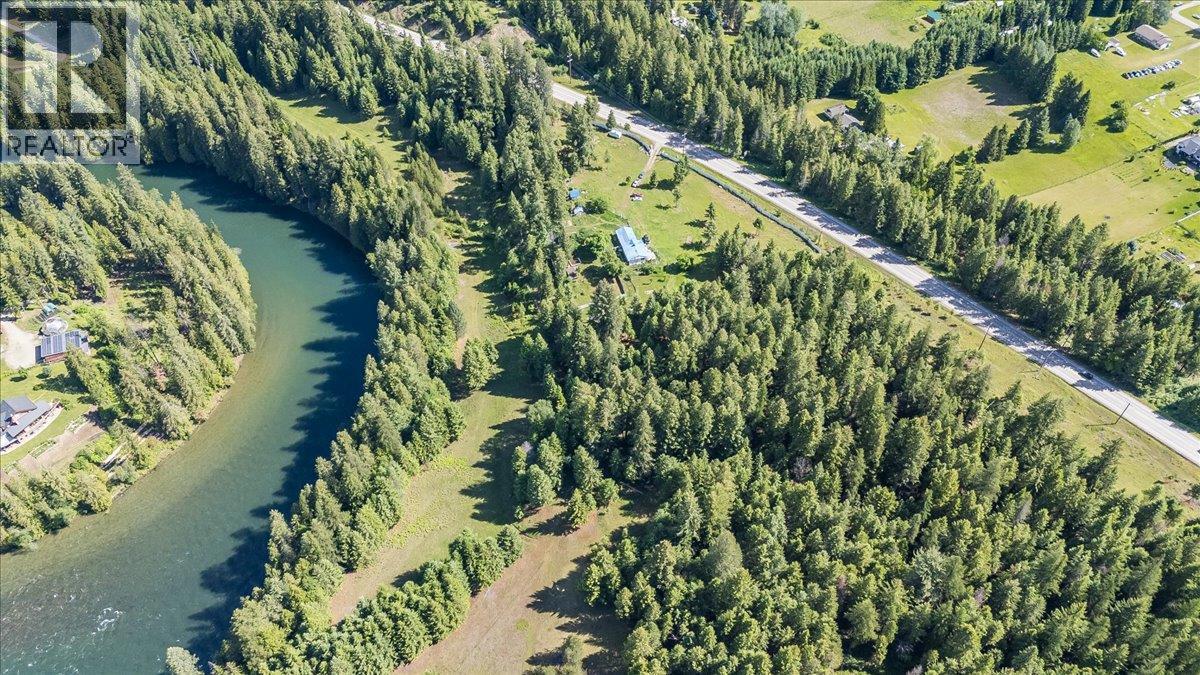 2621 3a Highway, Castlegar, British Columbia  V1N 4P5 - Photo 5 - 10398006