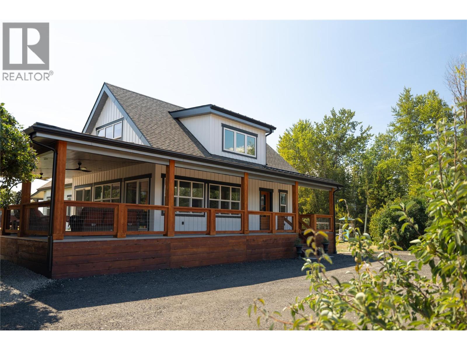 1130 Thomas Hayes Road, Spallumcheen, British Columbia  V0E 1B6 - Photo 12 - 10397880