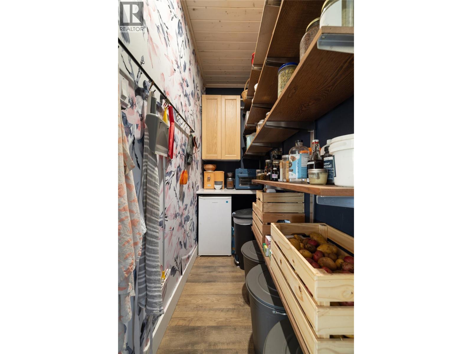 1130 Thomas Hayes Road, Spallumcheen, British Columbia  V0E 1B6 - Photo 48 - 10397880
