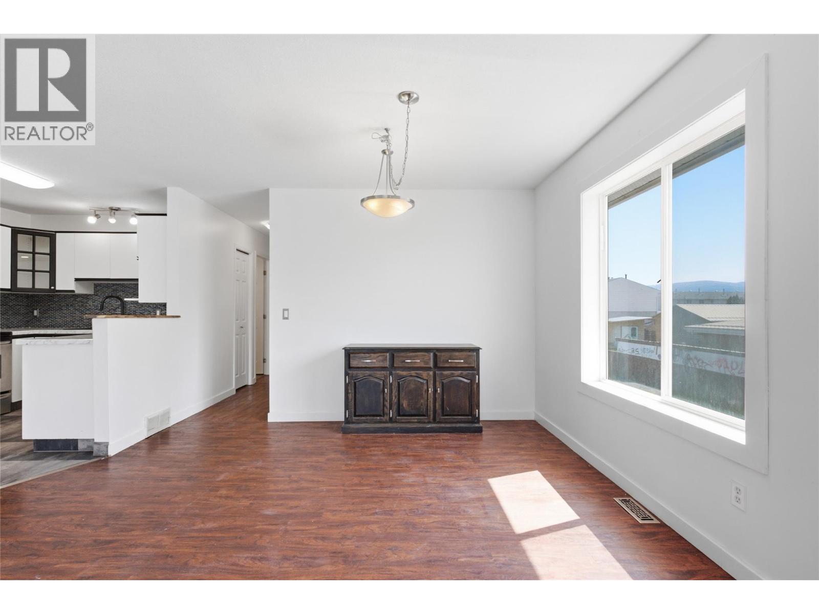 881 Evergreen Place, Kamloops, British Columbia  V2B 5M7 - Photo 13 - 10397643