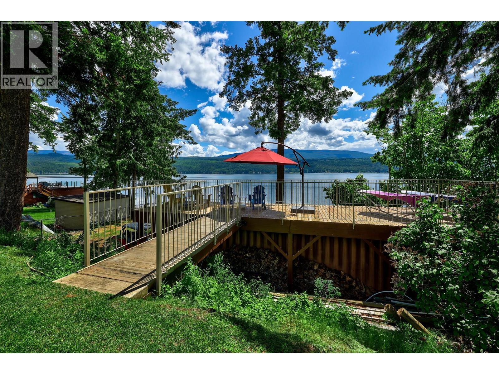 7832 Squilax-Anglemont Road, Anglemont, British Columbia  V0E 1M8 - Photo 28 - 10398140