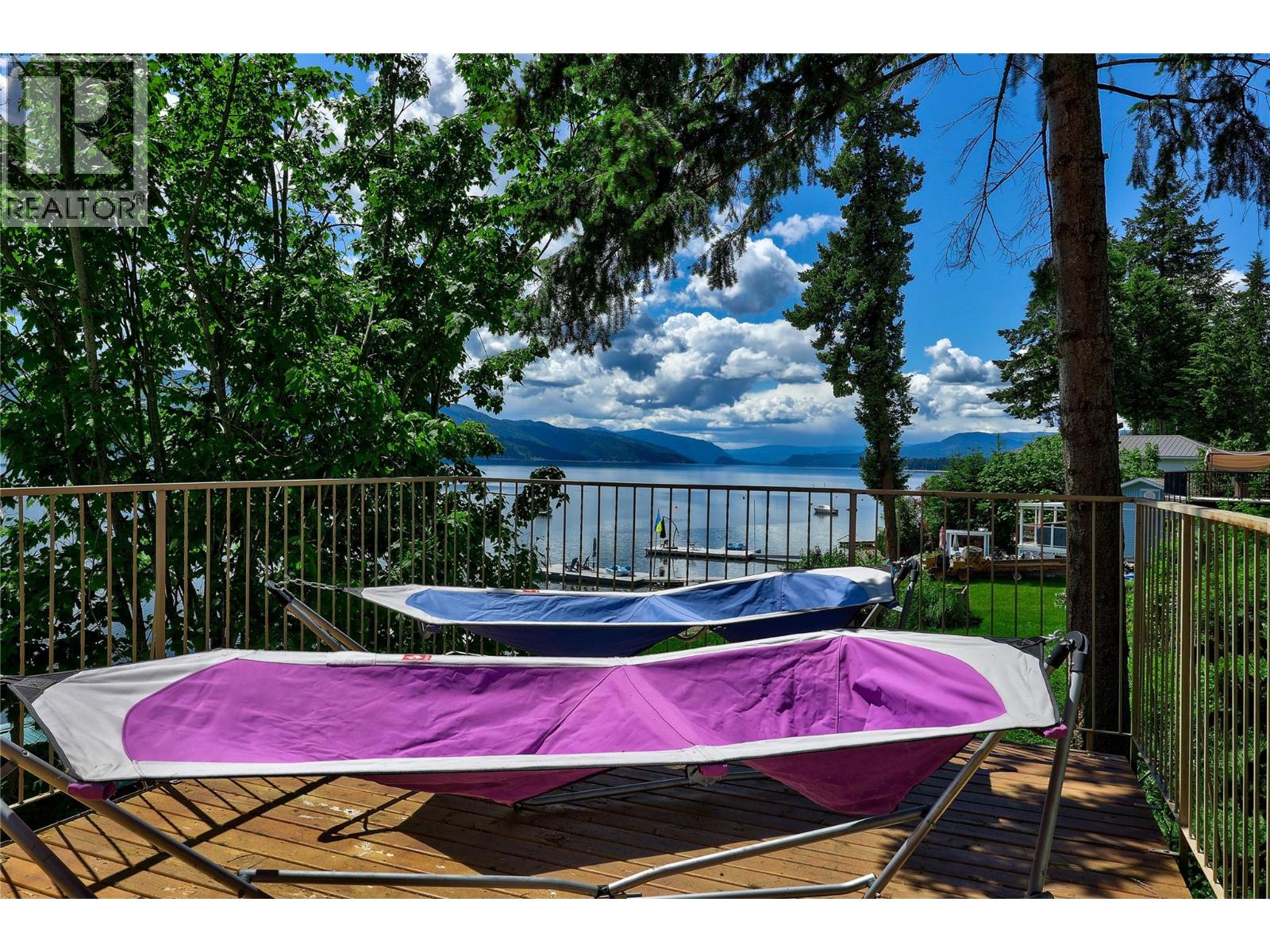 7832 Squilax-Anglemont Road, Anglemont, British Columbia  V0E 1M8 - Photo 30 - 10398140