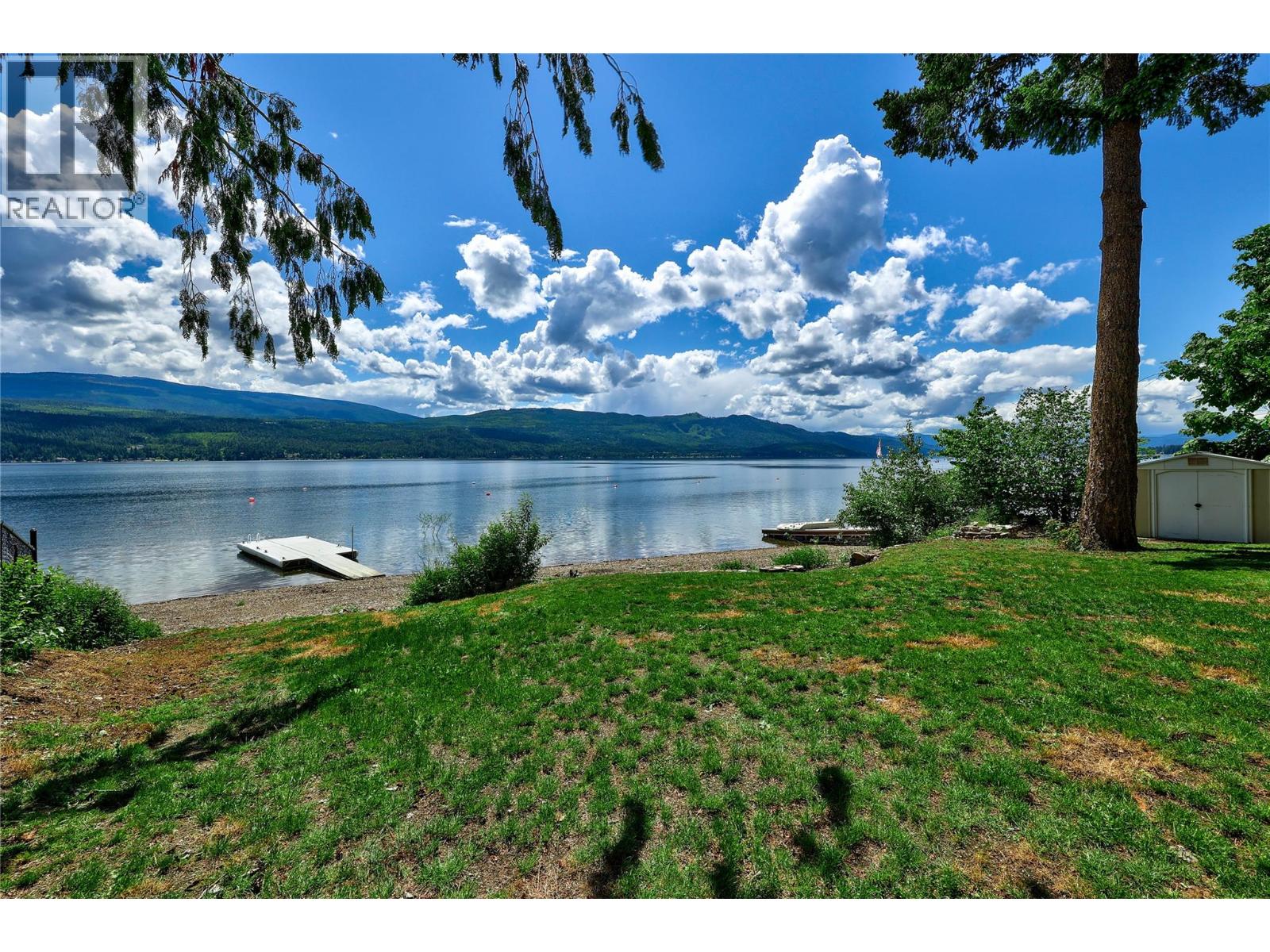 7832 Squilax-Anglemont Road, Anglemont, British Columbia  V0E 1M8 - Photo 31 - 10398140