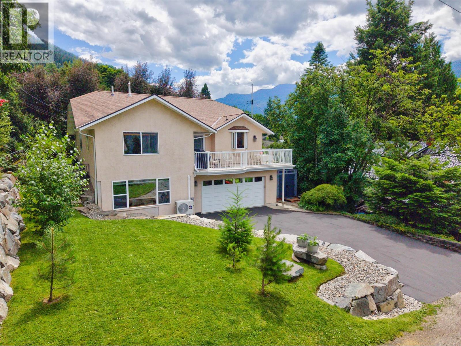 1007 Hoover Street, Nelson, British Columbia  V1L 4X9 - Photo 59 - 10398131