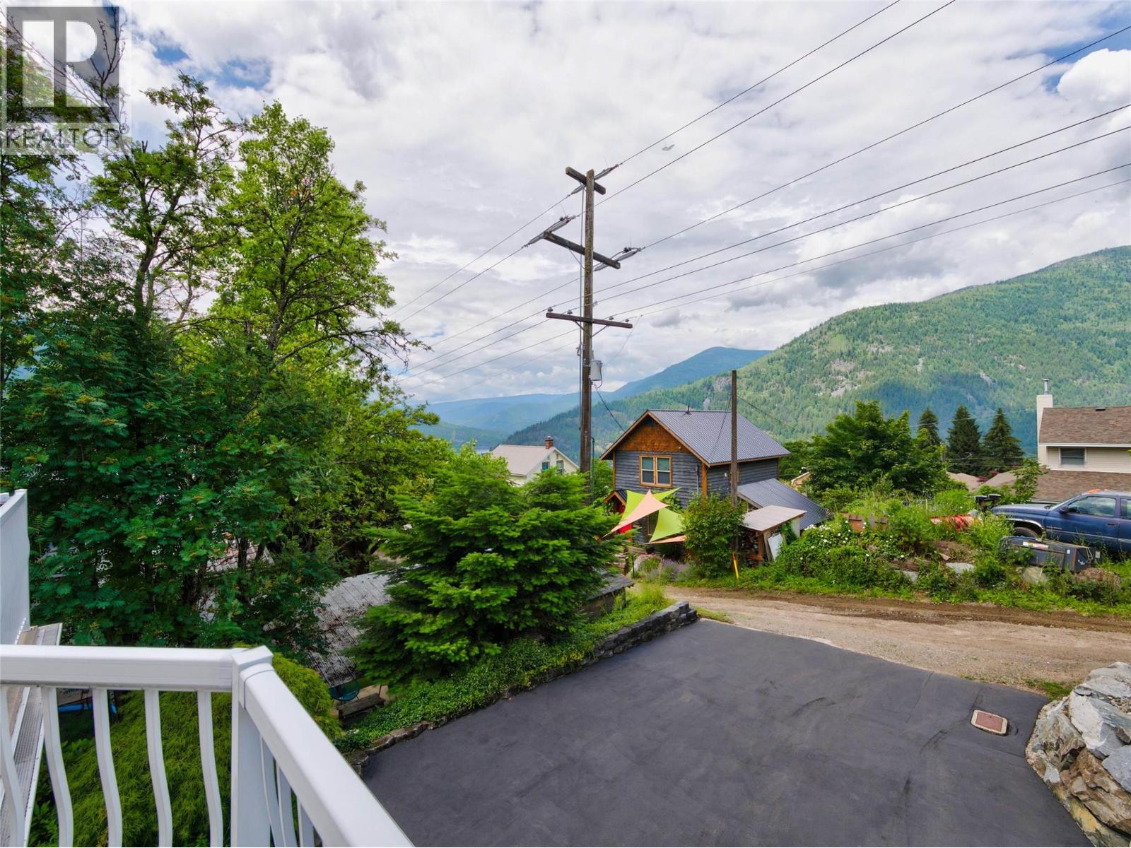 1007 Hoover Street, Nelson, British Columbia  V1L 4X9 - Photo 63 - 10398131