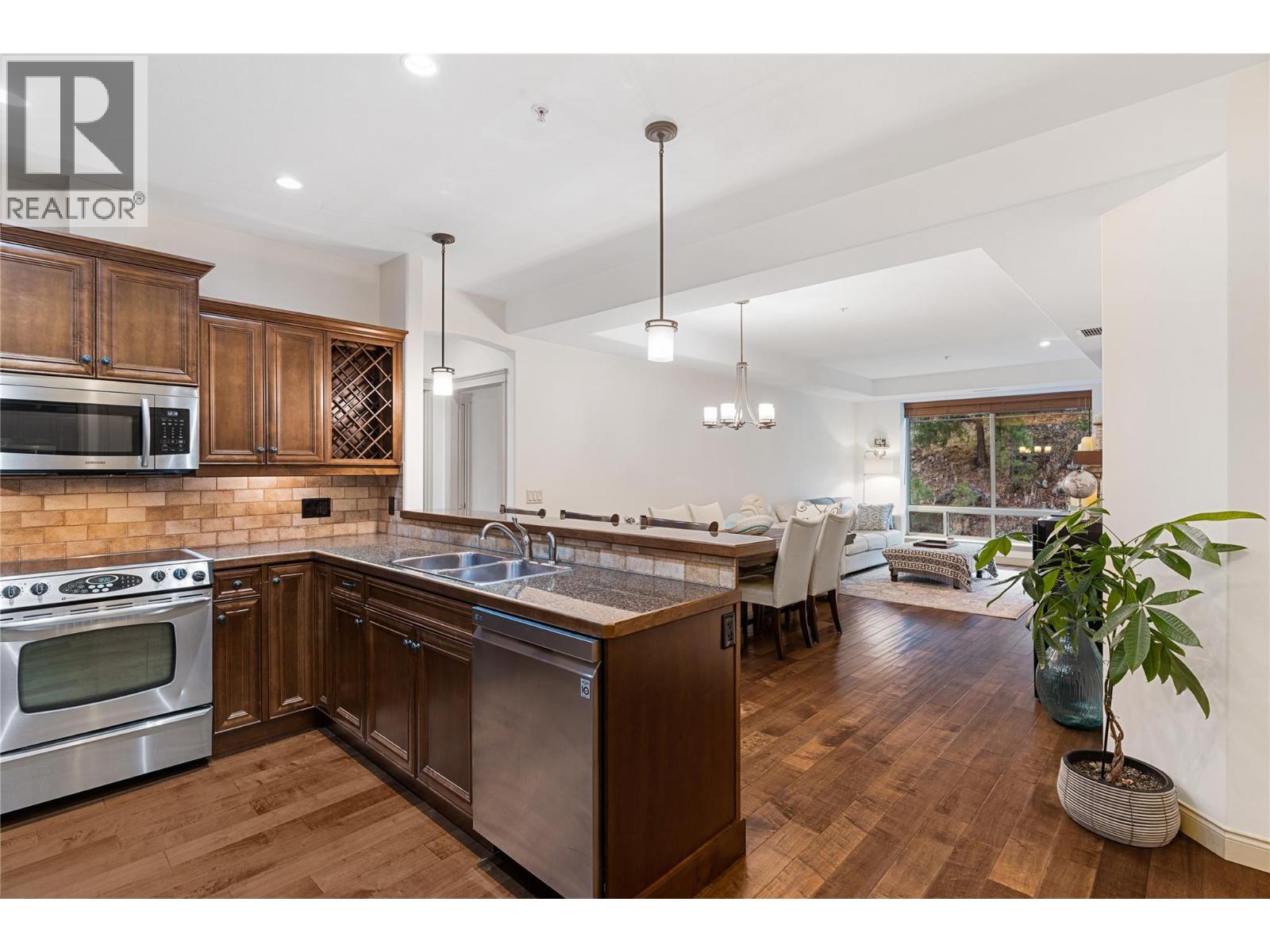 2780 Auburn Road Unit# 206, West Kelowna, British Columbia  V4T 4C2 - Photo 3 - 10398219