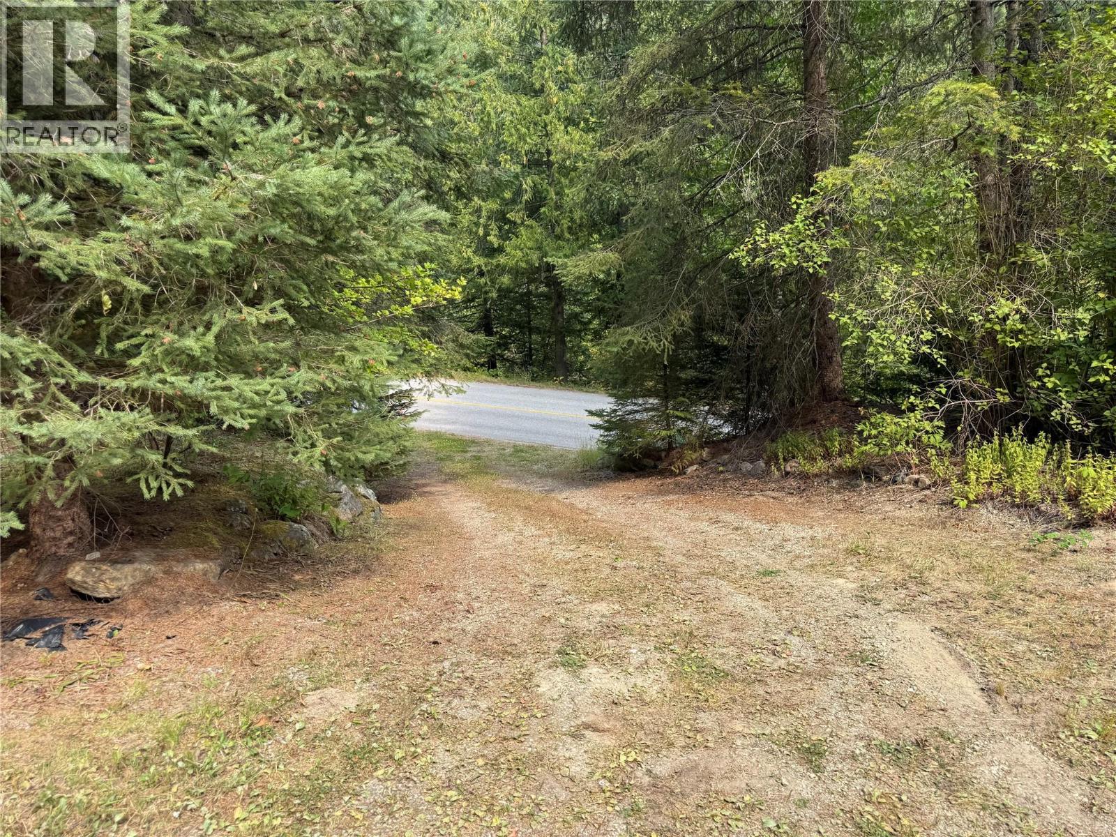 3420 Pass Creek Road, Krestova, British Columbia  V0G 1H2 - Photo 17 - 10398126