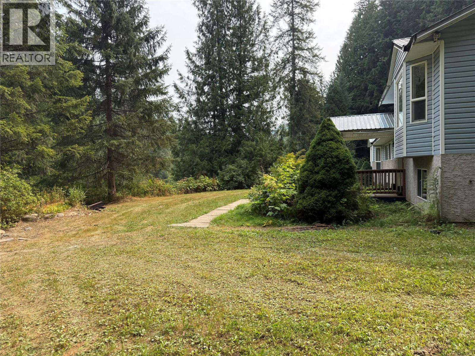 3420 Pass Creek Road, Krestova, British Columbia  V0G 1H2 - Photo 20 - 10398126