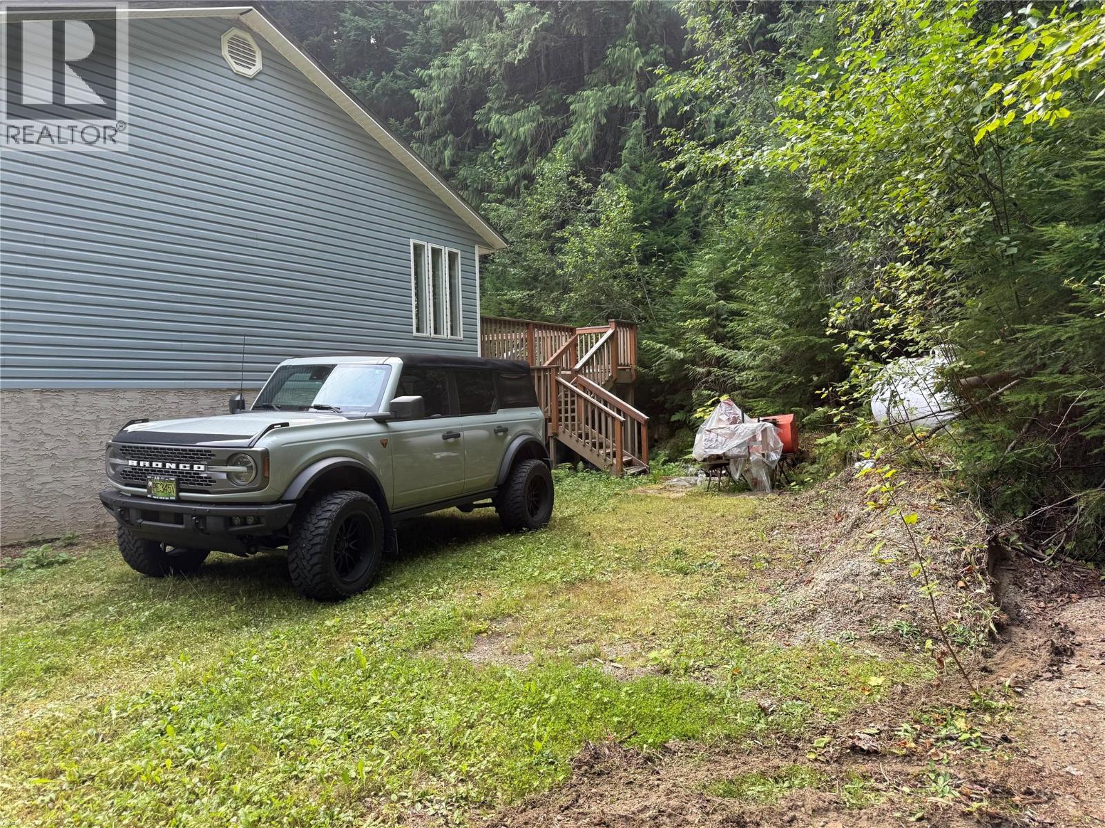 3420 Pass Creek Road, Krestova, British Columbia  V0G 1H2 - Photo 22 - 10398126