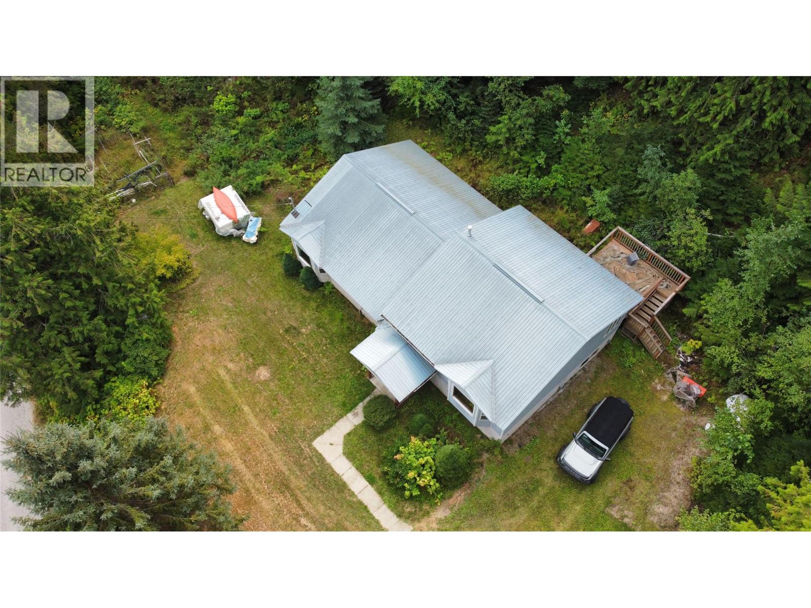 3420 Pass Creek Road, Krestova, British Columbia  V0G 1H2 - Photo 3 - 10398126