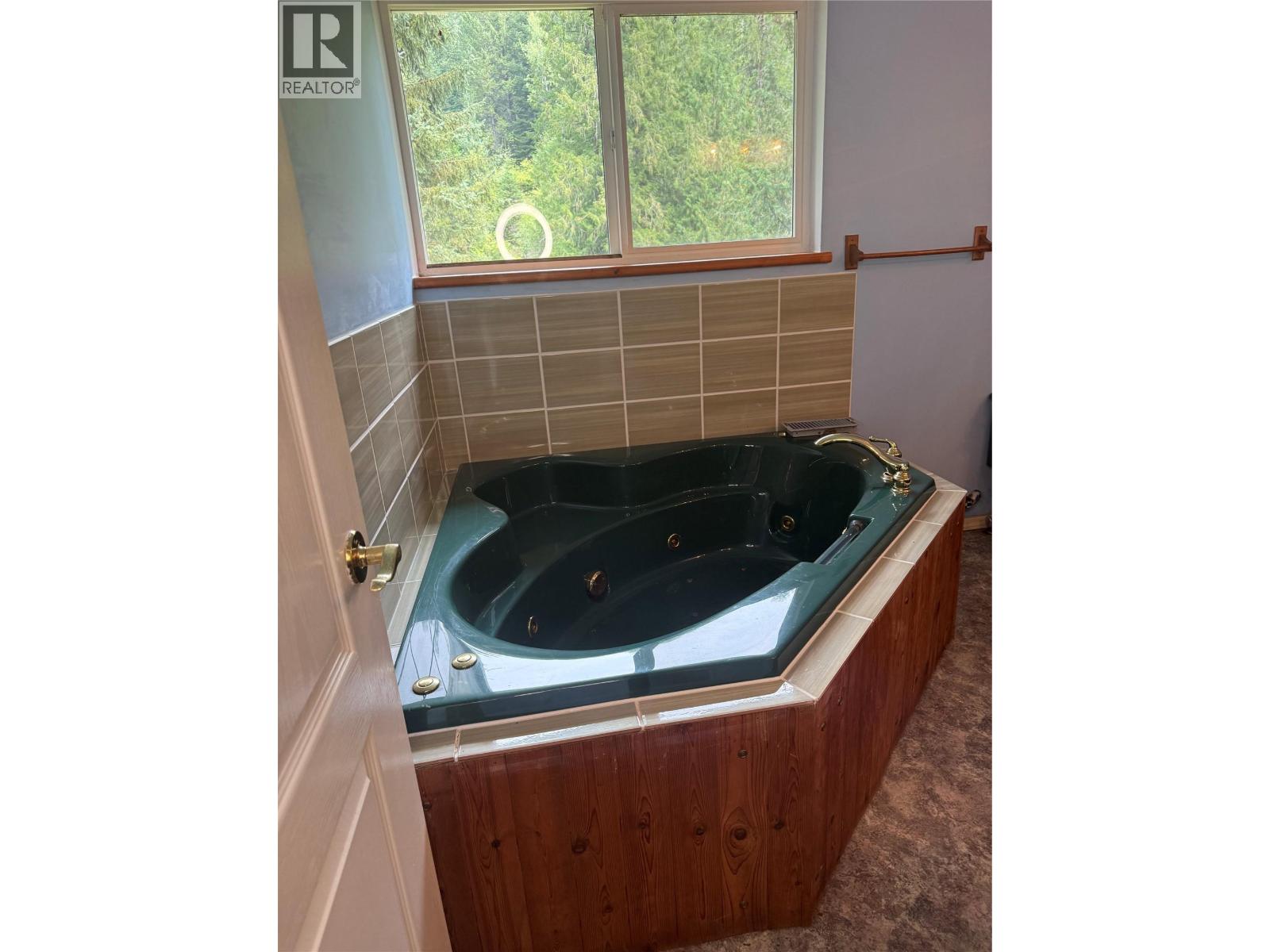 3420 Pass Creek Road, Krestova, British Columbia  V0G 1H2 - Photo 61 - 10398126