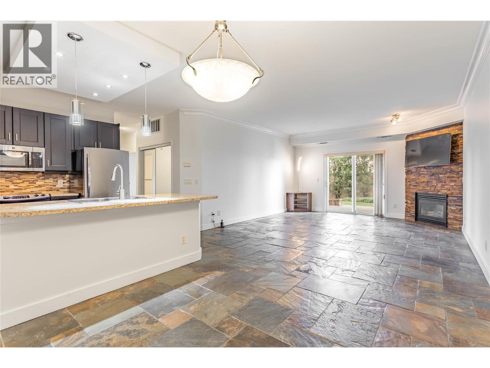 2300 Benvoulin Road Unit# 103, Kelowna, British Columbia  V1W 2C6 - Photo 9 - 10397852