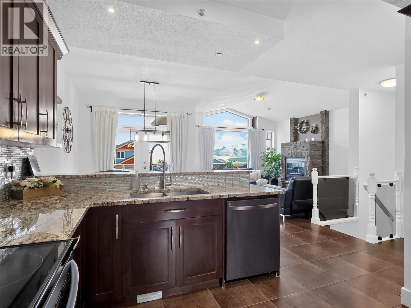 8723 Badger Drive, Kamloops, British Columbia  V2C 0B2 - Photo 13 - 10398057