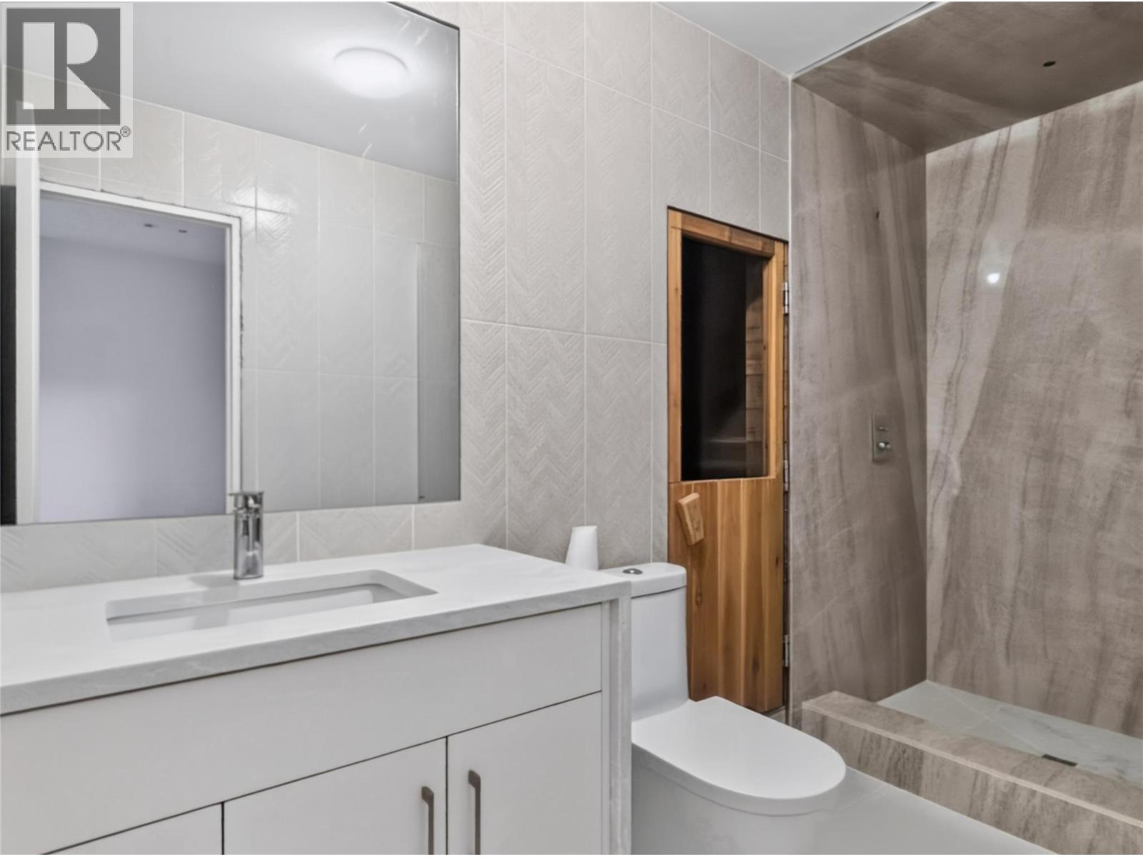 8723 Badger Drive, Kamloops, British Columbia  V2C 0B2 - Photo 34 - 10398057