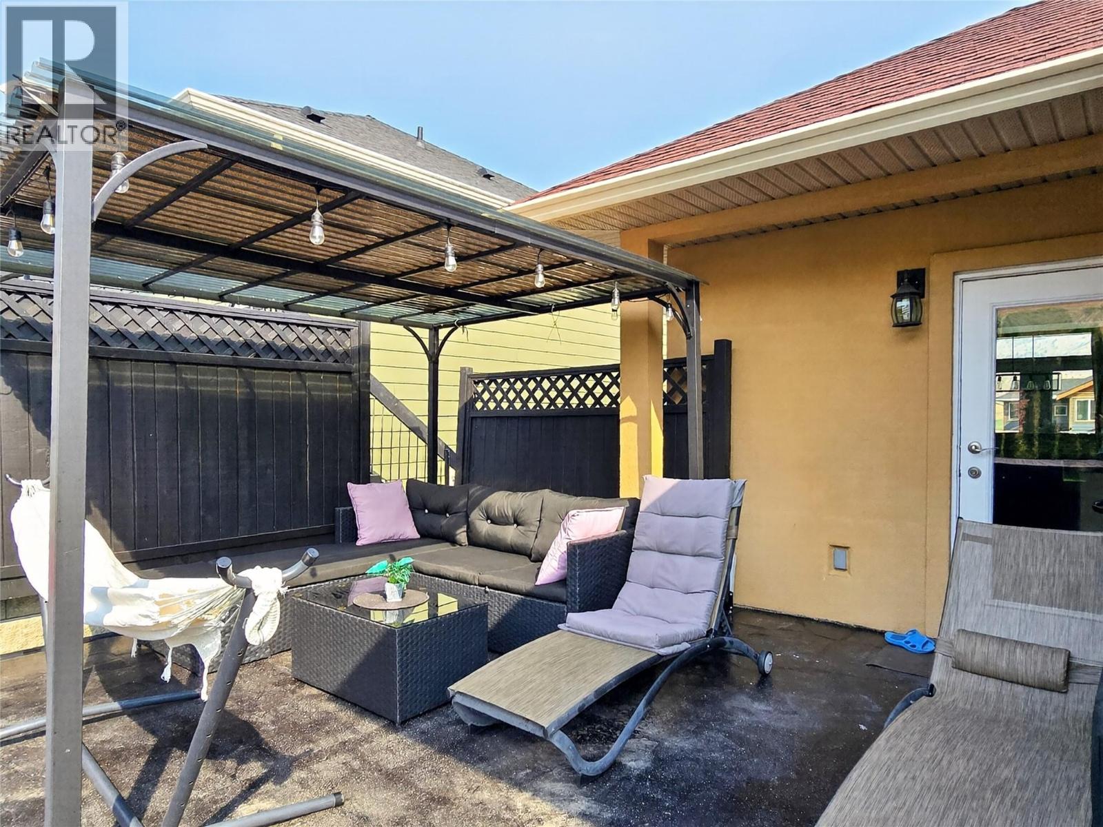 8723 Badger Drive, Kamloops, British Columbia  V2C 0B2 - Photo 44 - 10398057
