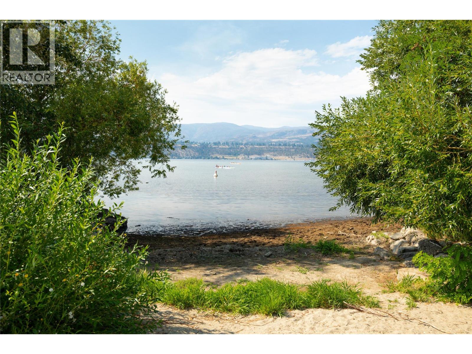 3051 Abbott Street Unit# 512, Kelowna, British Columbia  V1Y 0P1 - Photo 57 - 10397775
