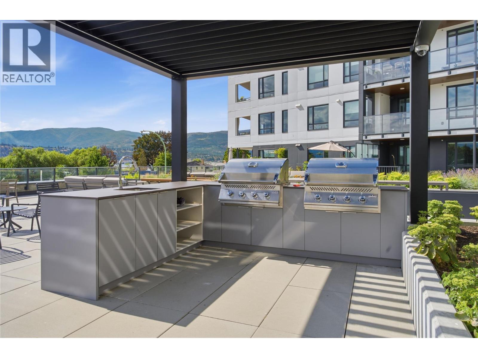 3051 Abbott Street Unit# 401, Kelowna, British Columbia  V1Y 0P1 - Photo 31 - 10397785