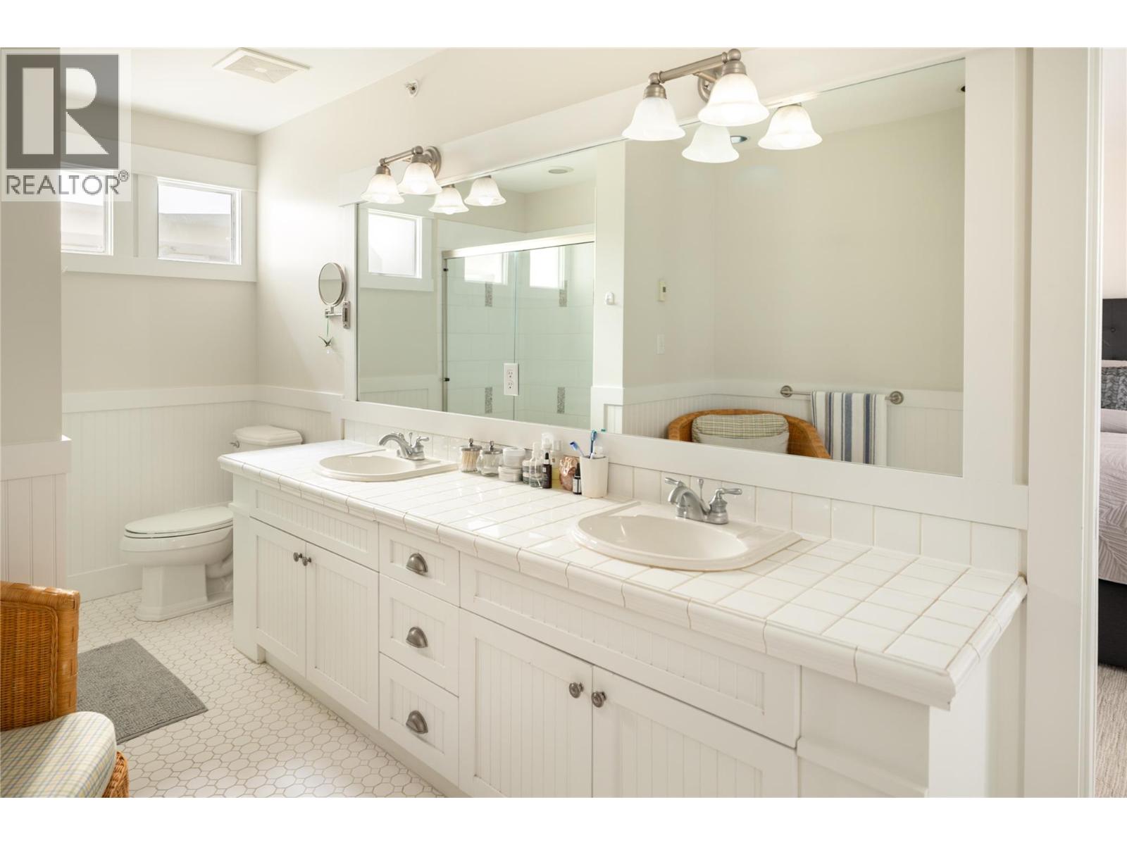 3880 Truswell Road Unit# 124, Kelowna, British Columbia  V1W 5A2 - Photo 26 - 10398055