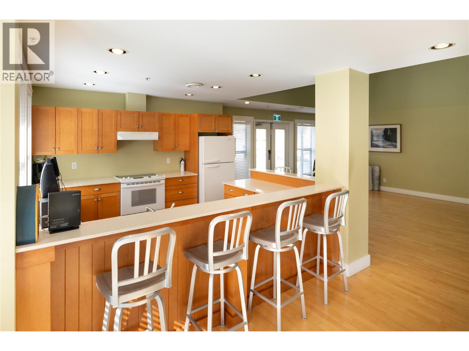 3880 Truswell Road Unit# 124, Kelowna, British Columbia  V1W 5A2 - Photo 45 - 10398055