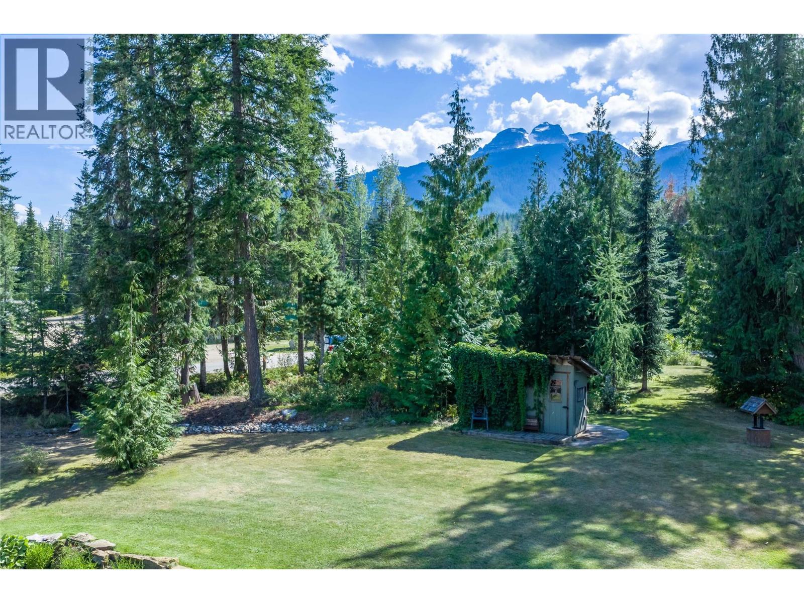 1808 Northview Drive, Revelstoke, British Columbia  V0E 2S1 - Photo 10 - 10397975