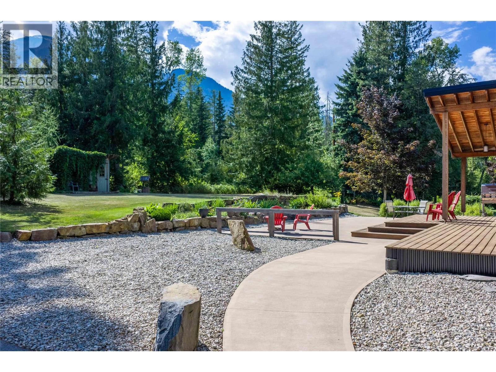1808 Northview Drive, Revelstoke, British Columbia  V0E 2S1 - Photo 16 - 10397975